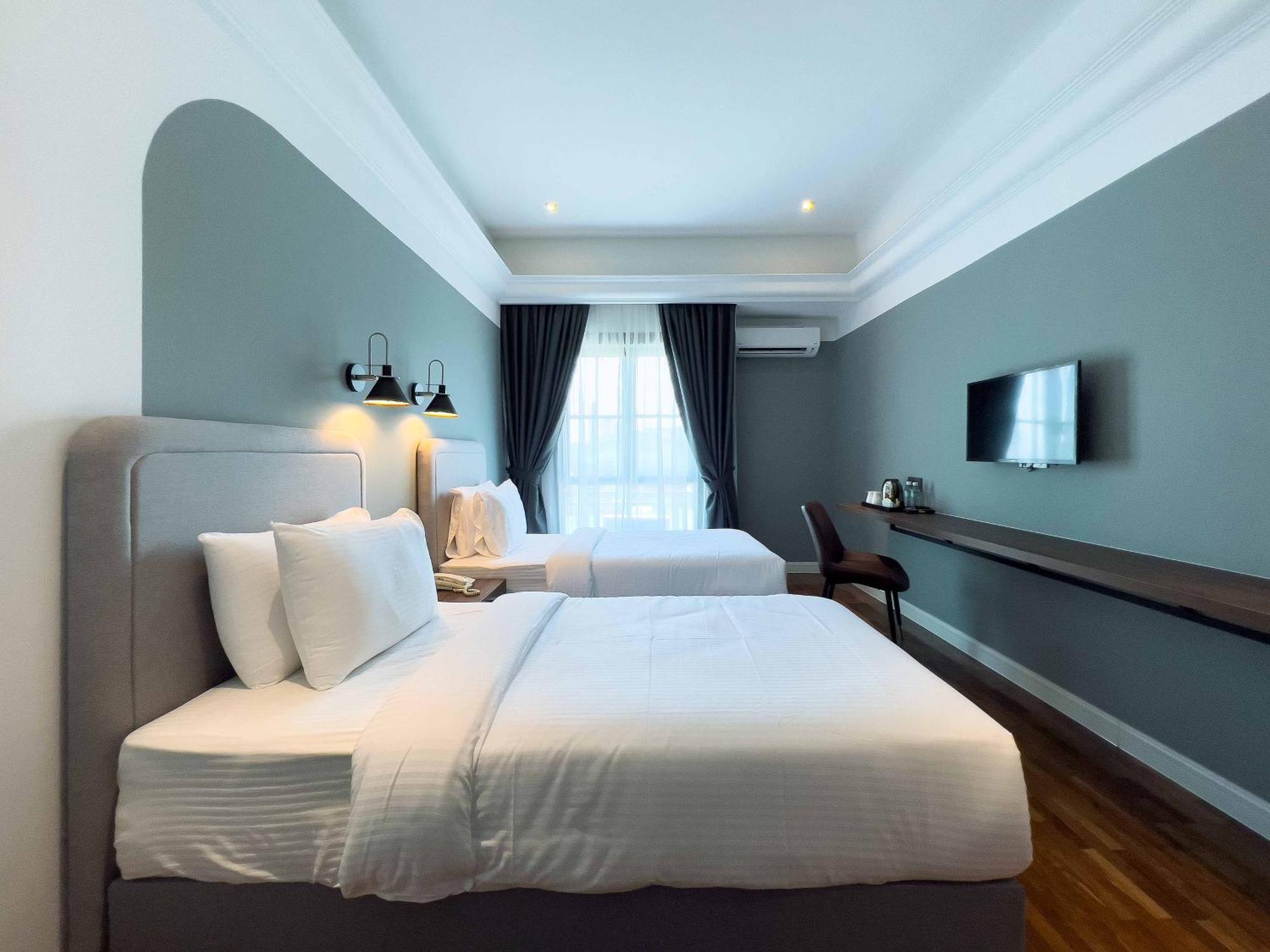 Hotel Seri Costa Malacca Exteriör bild
