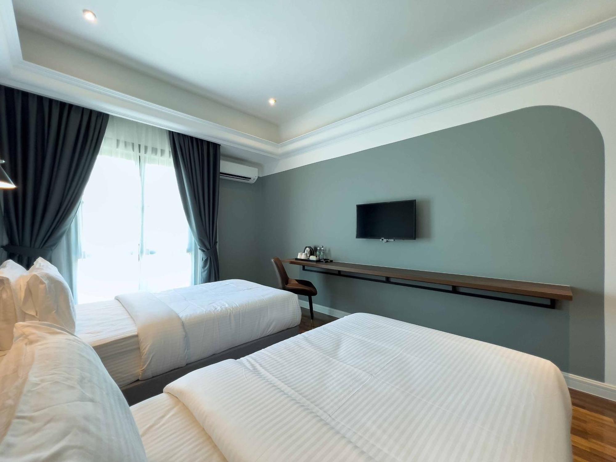 Hotel Seri Costa Malacca Exteriör bild
