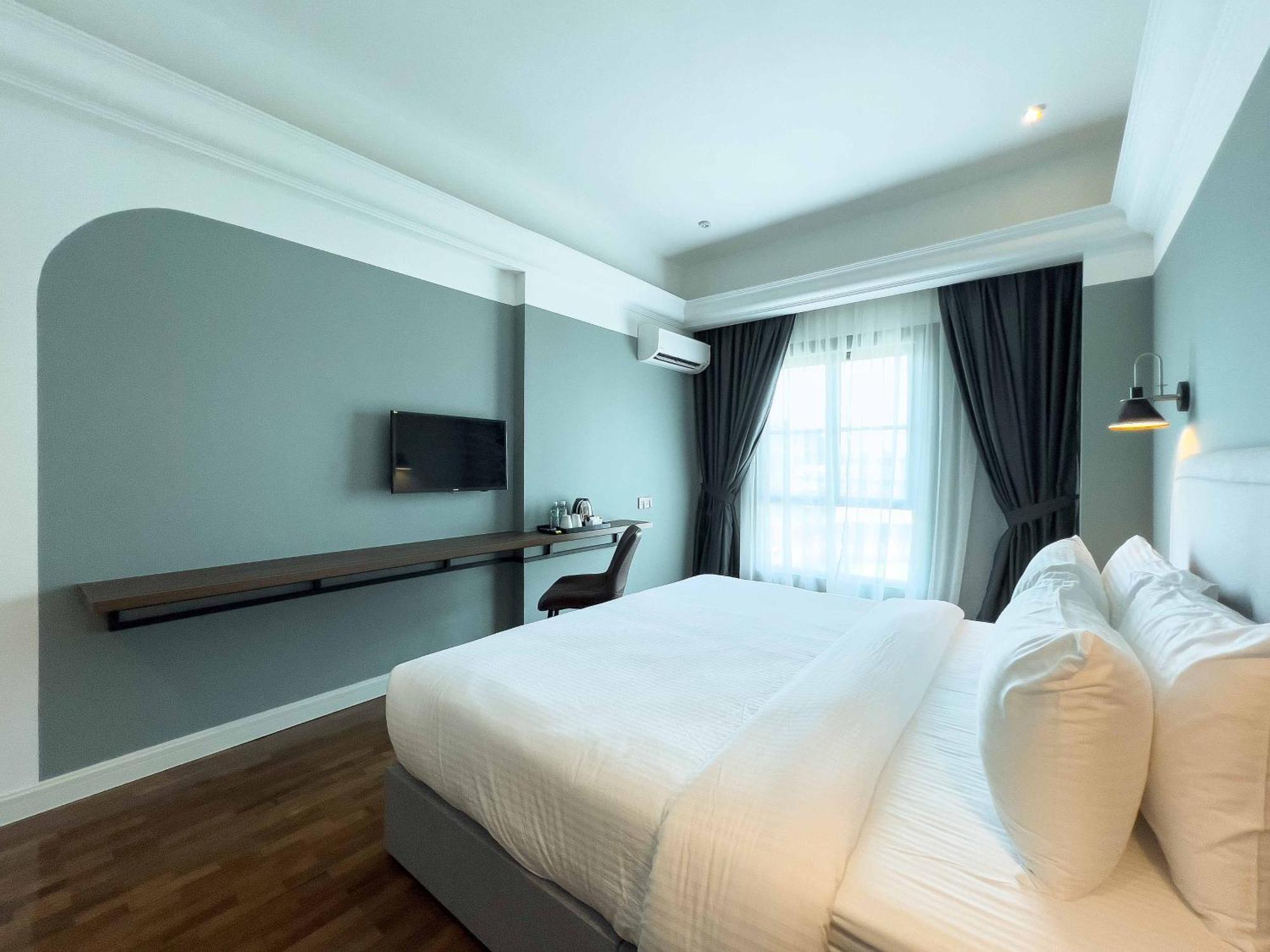 Hotel Seri Costa Malacca Exteriör bild